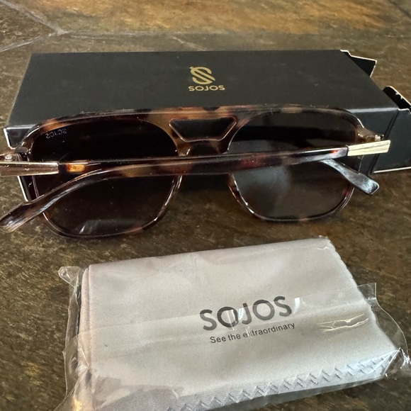 Tortoise Shell Sunglasses - Picture 2 of 5